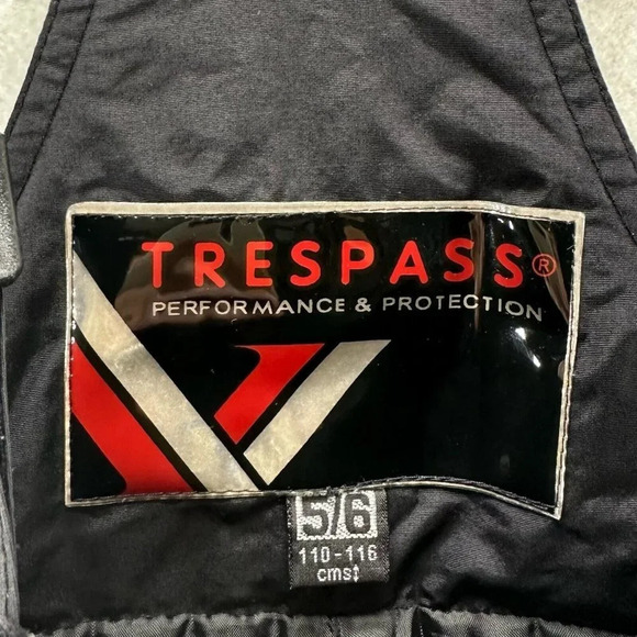 Trespass Bib Overall Pants Kids Size 5/6 Insulated Ski Snowboard Winter Black - Picture 7 of 12